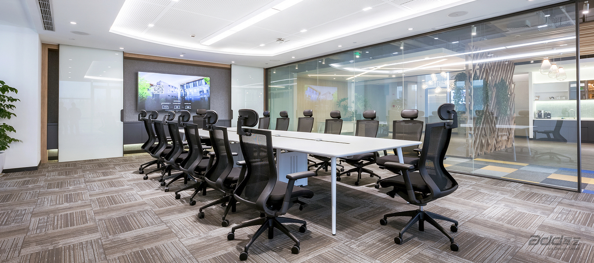 匯納科技辦公空間設計-會議室-pc